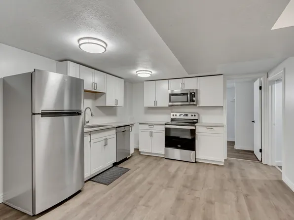 147 W 900 S, Bountiful, UT 84010