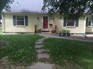 17 Fairfield St, Amherst, MA 01002