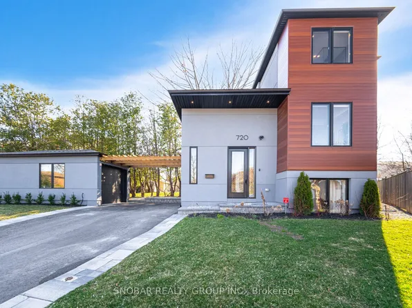 720 Hillman Cres, Mississauga, ON L4Y 2J2