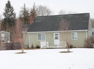 260 Baldwin Ave, Meriden, CT 06450