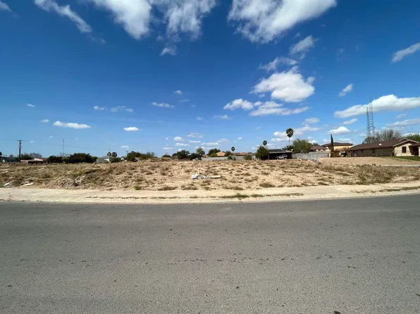 208 Alicante Dr, Laredo, TX 78046