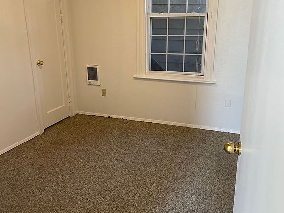 4th image of 307 10th Ave SE #1