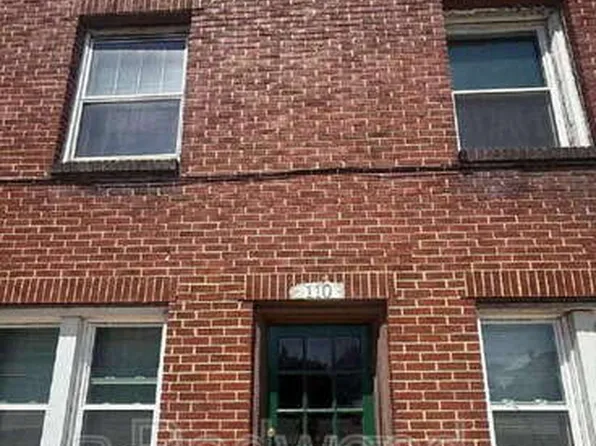 110 Lloyd St APT 2, Altoona, PA 16602