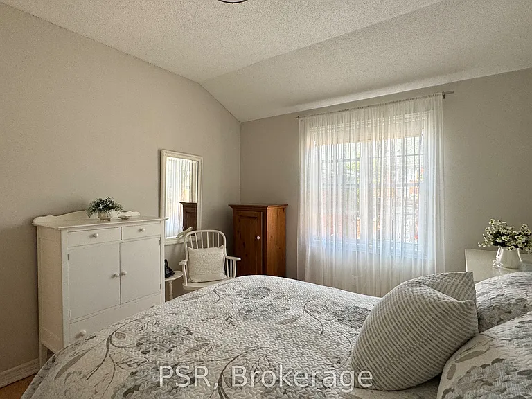 1361 Bayview Ave #CH1 — Photo 10