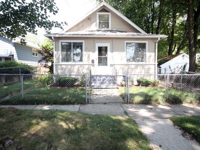 22 Bentley St, Springfield, MA, 01108