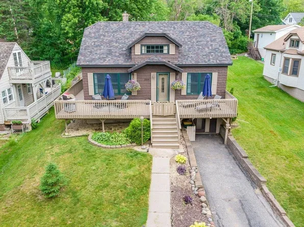 2515 W Skyline Pkwy, Duluth, MN 55806