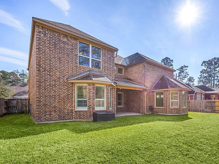 22335 Sawmill Ranch Dr — Photo 35