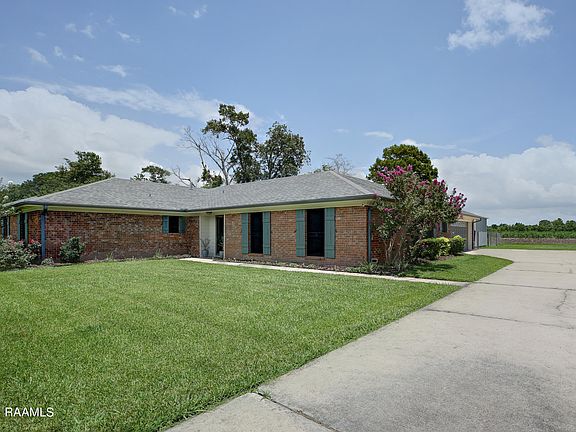 4th image of 211 Estate Dr