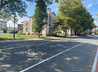 121 Huyshope Ave APT 3E, Hartford, CT 06106