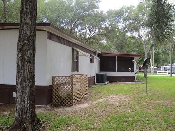 3rd image of 18321 SE 52nd Pl