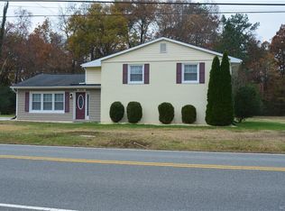 10181 Ashcake Rd, Ashland, VA 23005