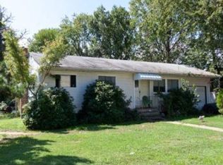 76 Schleigel Blvd, Farmingdale, NY 11735