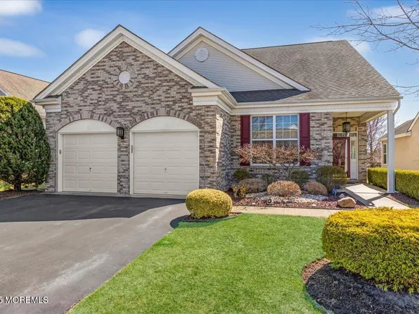 25 Nottingham Way, Jackson, NJ 08527