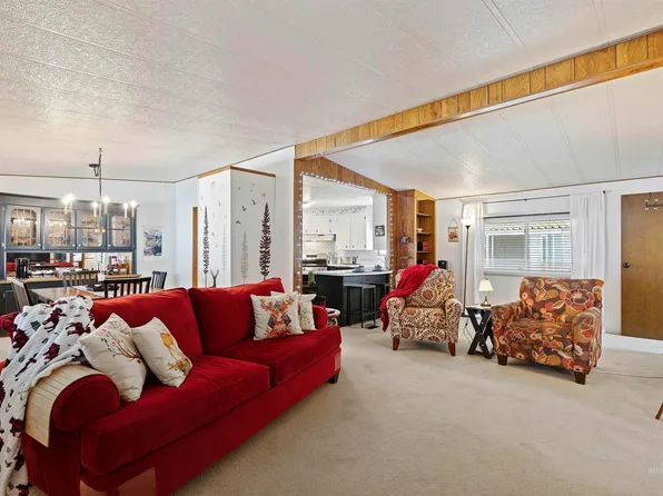 6972 Royal Glen Ln, Garden City, ID 83714