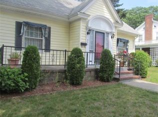 464 Harvard St, Fall River, MA 02720
