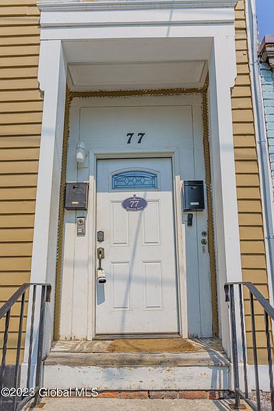 4th image of 77 Elizabeth Street