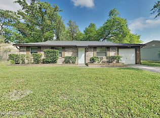 11753 Raven Dr W, Jacksonville, FL 32218