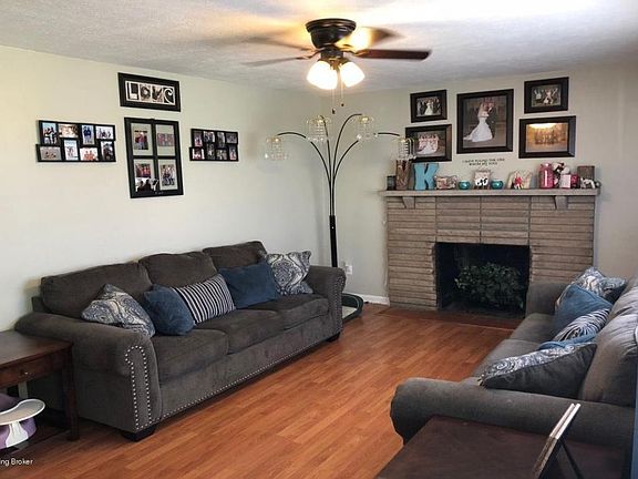 2nd image of 5809 Teakwood Ln