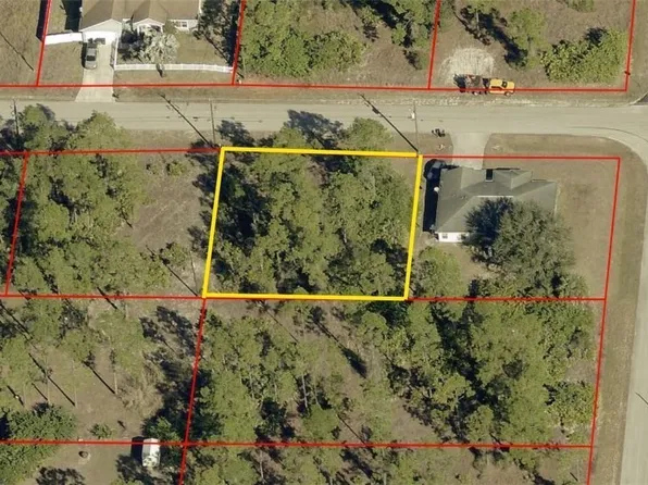 2904 E 23rd St, Alva, FL 33920