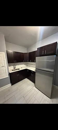 647 Bergen Ave Photo 1