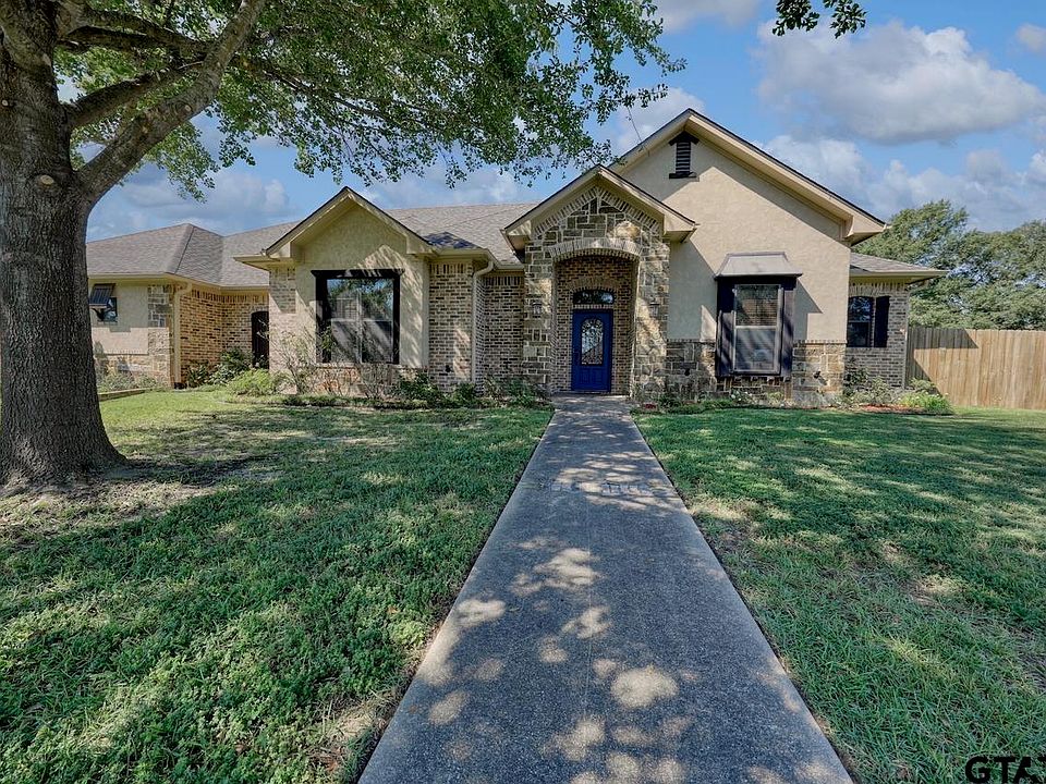 1st image of 19521 Sandhill Ln