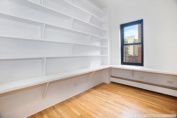 Sold by Bond New York | media 29