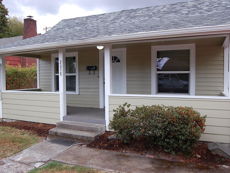 2nd image of 2058 NW Harrison Blvd
