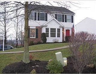 5th image of 105 Trotwood Dr