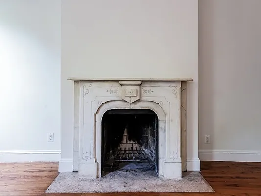 Rented by Sotheby's International Realty | media 26