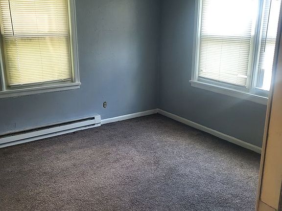 2nd image of 245 Valleyview Dr #1