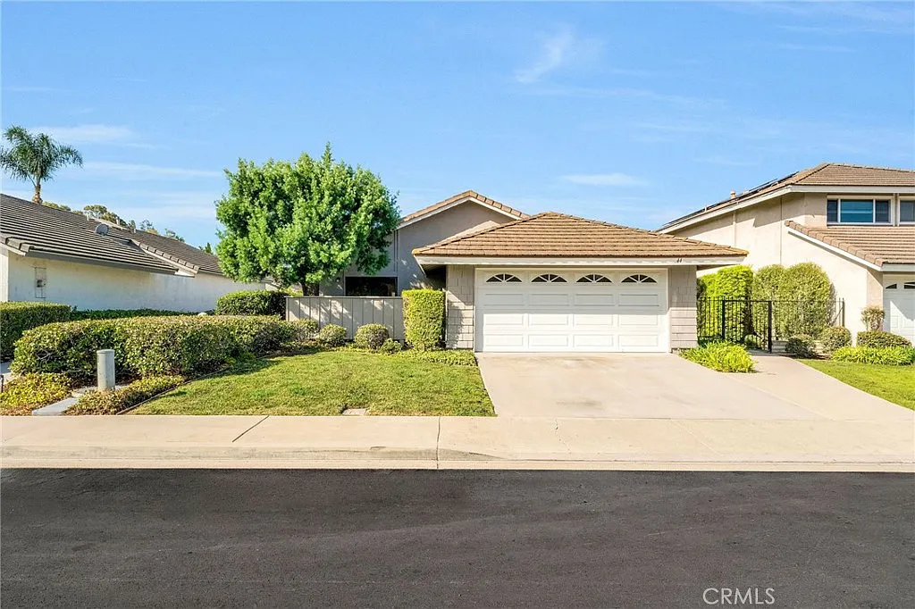 3 bed, 1440 sqft, $5,000 — Photo 2