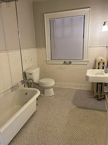 548 Fulton Street East (Kory) - 3 — Photo 2