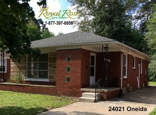 24021 Oneida Ave, Oak Park, MI 48237