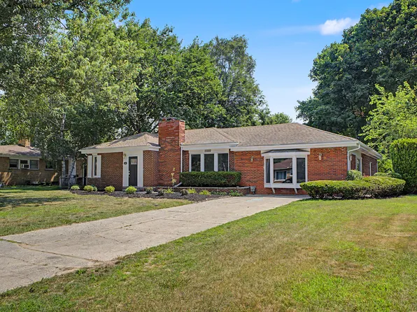 2313 Saint Joseph St, West Bloomfield, MI 48324