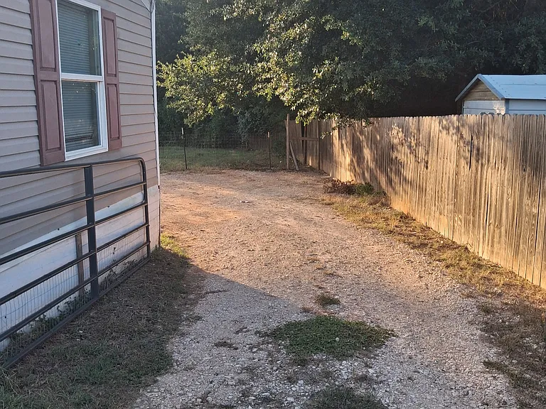 104 Alum Creek Dr #C — Photo 33