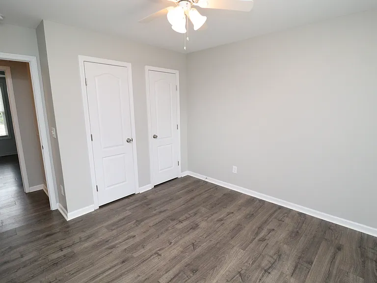 1041 Parkers Ridge Dr — Photo 24