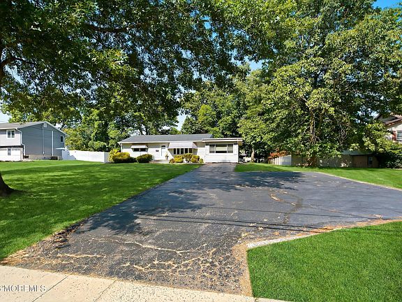 2nd image of 15 Tamarack Drive