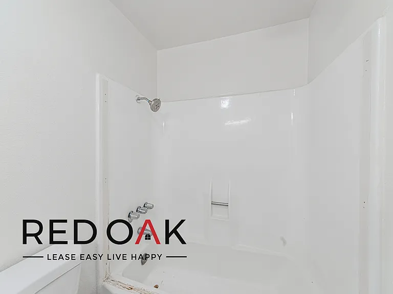 8614 Woodley Ave #221 — Photo 13