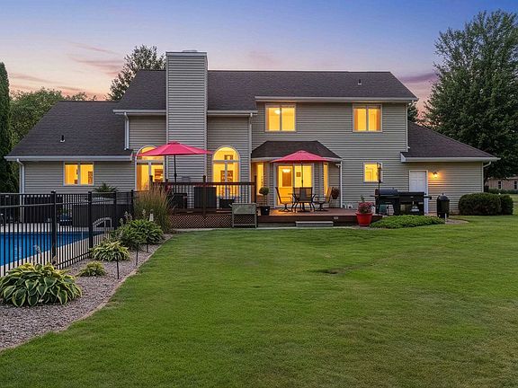 2nd image of 3110 Seafarer Way