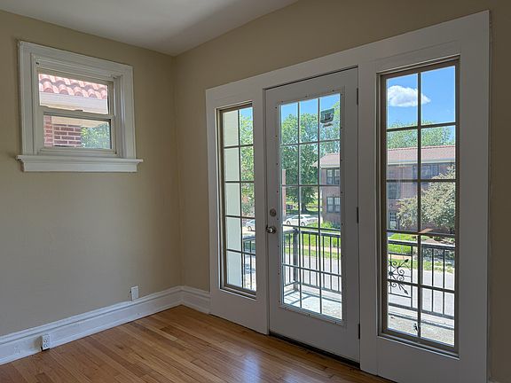4th image of 920 Eastgate Ave APT 1S