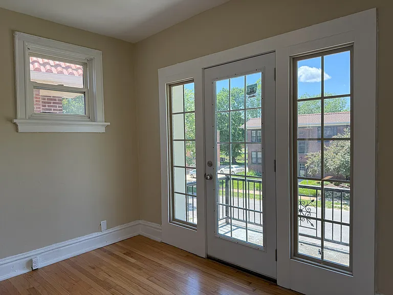 920 Eastgate Ave — Photo 7