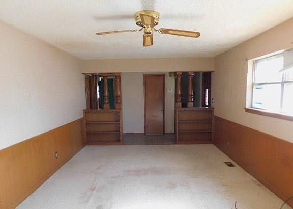 3rd image of 4701 NE 31st St