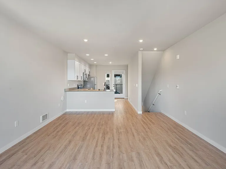 412 NW 65th St — Photo 16