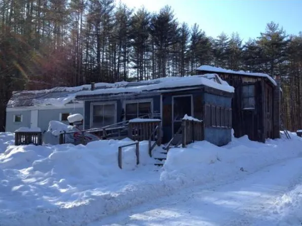 710 White Plains Rd, Webster, NH 03303