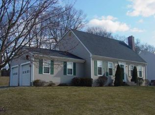 38 Coles Rd, Middletown, CT 06457