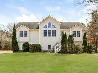 1 Alexandra Dr, Assonet, MA 02702