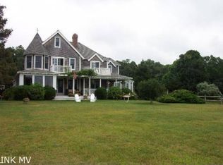 4 Troy St, Vineyard Haven, MA 02568