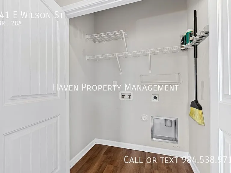 141 E Wilson St — Photo 18