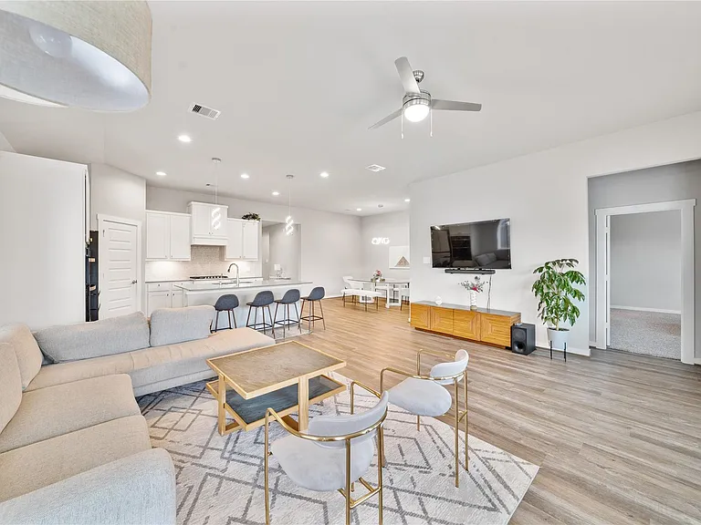 28447 Halle Ray Dr — Photo 30