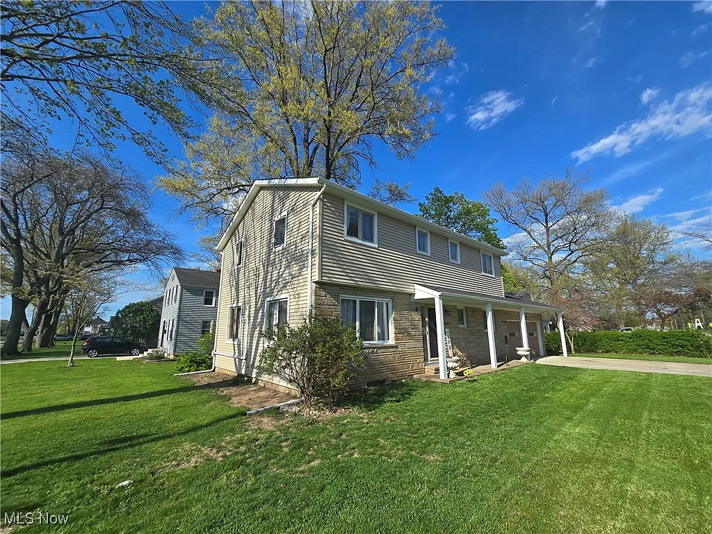 32888 Electric Blvd photo 1